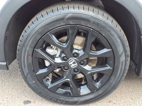 Certified 2024 Honda HR-V Sport image 8