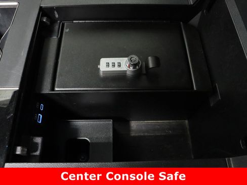 Used 2024 Toyota Tundra SR5 image 23