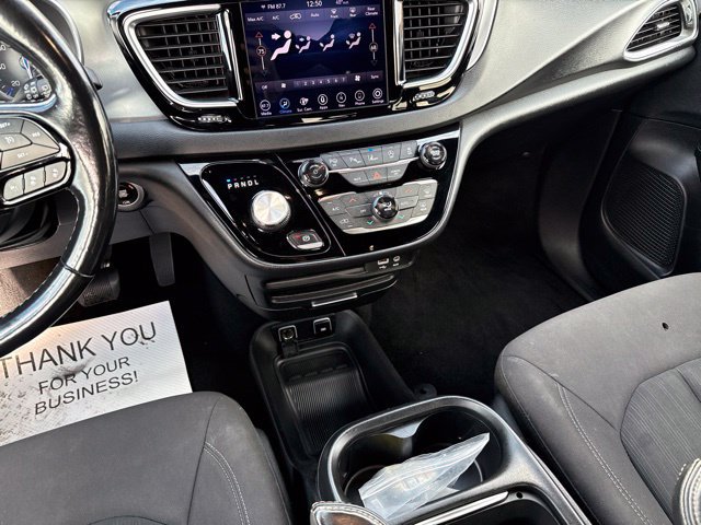 Used 2019 Chrysler Pacifica Touring Plus w/ Advanced Safetytec Group FWD image 22