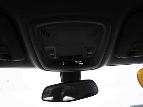 Used 2021 Chevrolet Malibu RS image 18