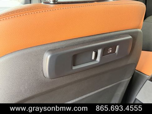Used 2022 BMW X5 M50i w/ Premium Package AWD/4WD image 20