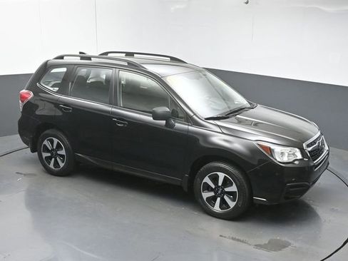 Used 2017 Subaru Forester 2.5i w/ Alloy Wheel Package AWD/4WD image 40