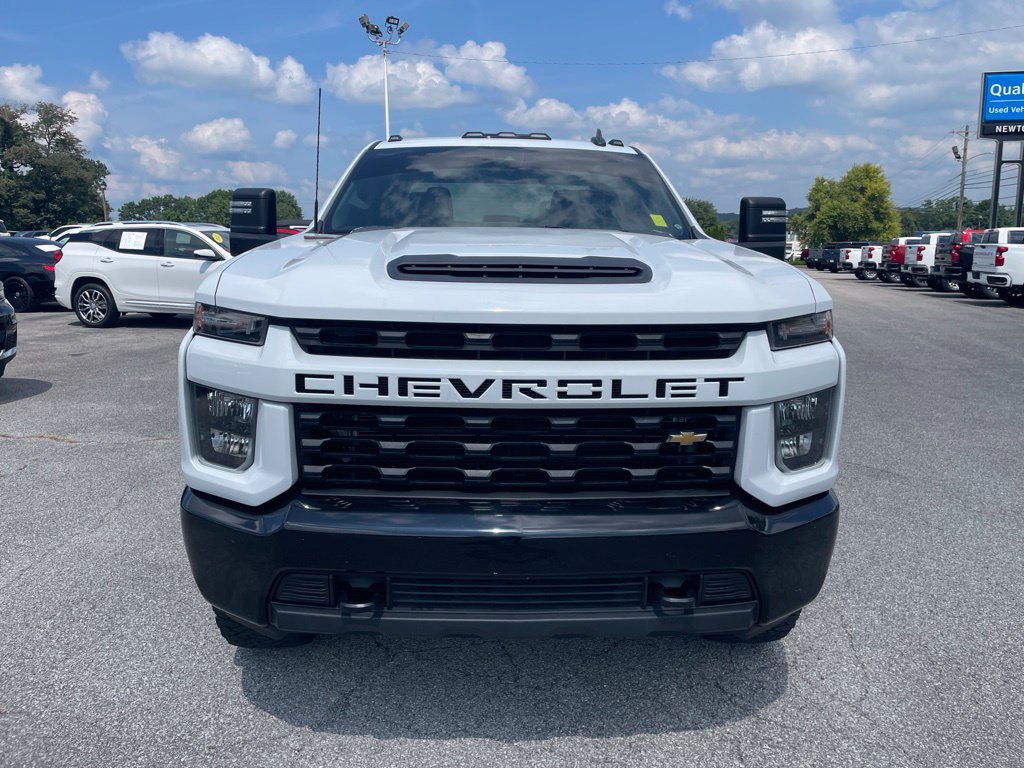 Used 2022 Chevrolet Silverado 2500 Custom w/ Custom Value Package AWD/4WD image 2