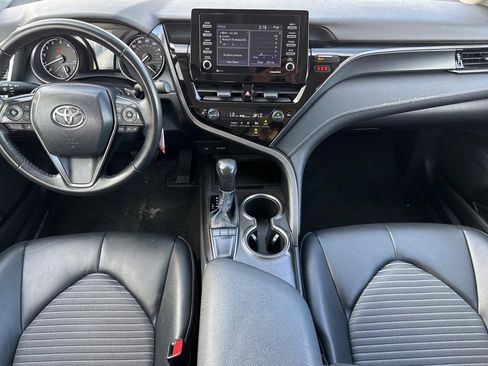Used 2024 Toyota Camry SE image 26