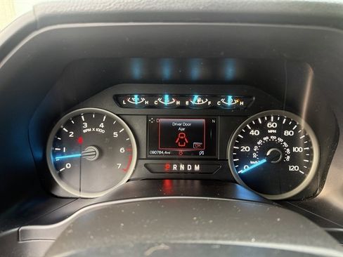Used 2019 Ford F150 XLT w/ Equipment Group 302A Luxury AWD/4WD image 19