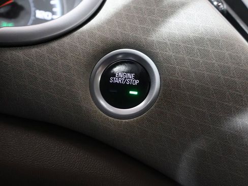 Used 2023 Chevrolet Malibu LT FWD image 33