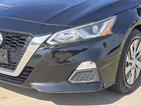 Used 2020 Nissan Altima 2.5 S FWD image 10
