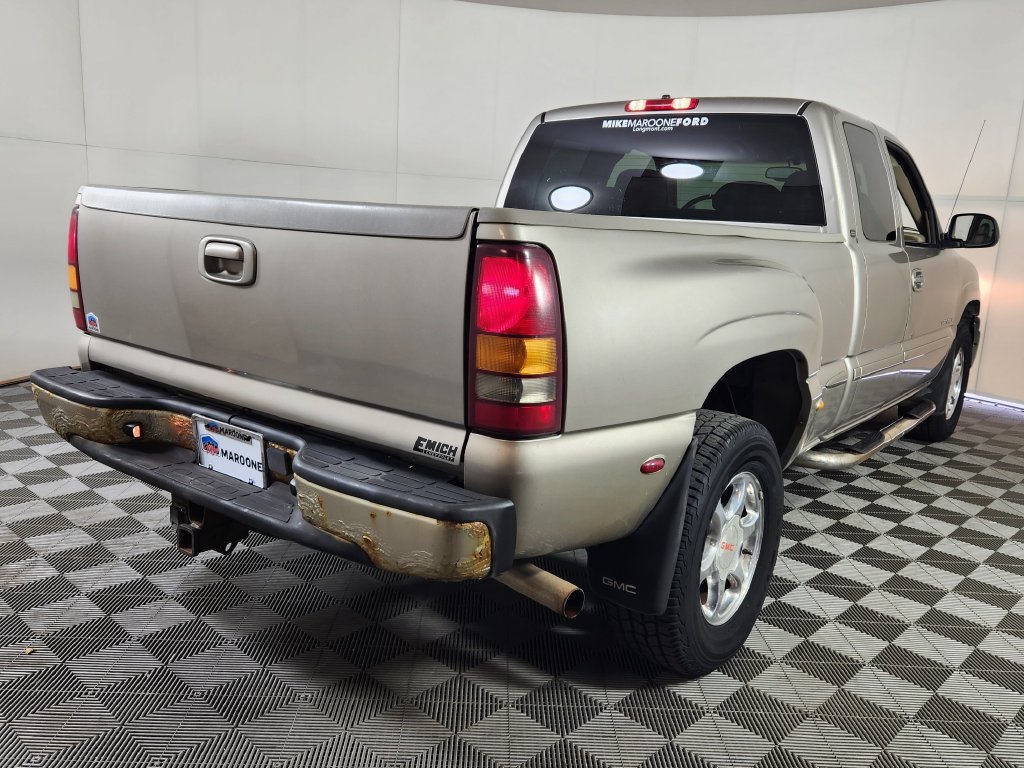 Used 2002 GMC Sierra 1500 Denali AWD/4WD image 7