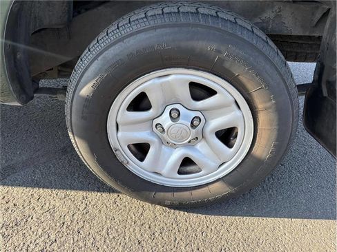 Used 2003 Toyota Tacoma 2WD Xtracab image 13