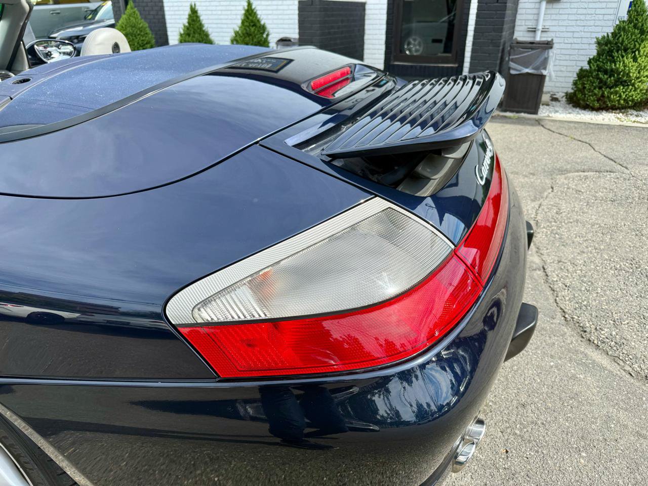 Used 2004 Porsche 911 Carrera 4S AWD/4WD image 21