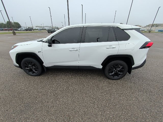 Used 2024 Toyota RAV4 LE FWD image 11