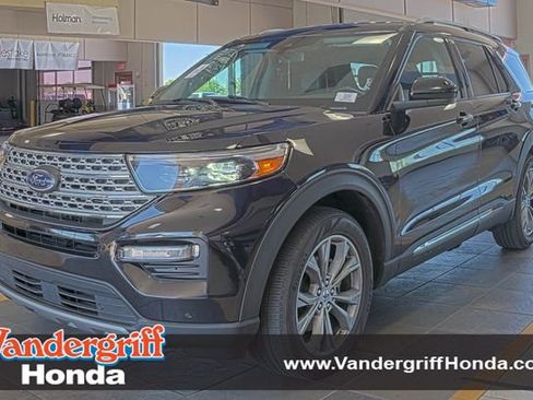 Used 2023 Ford Explorer Limited image 1