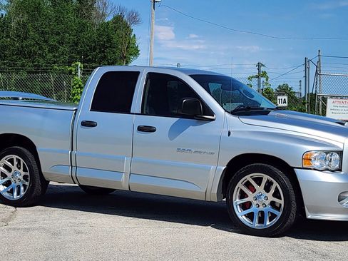 Used 2005 Dodge Ram 1500 Truck 2WD Quad Cab image 9