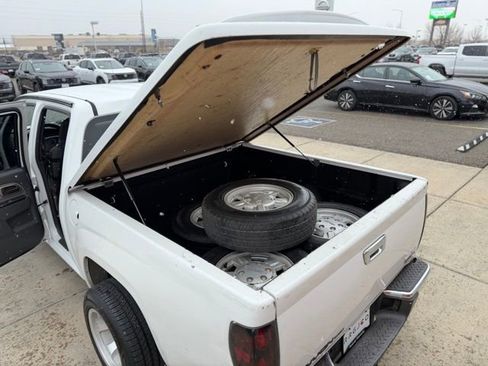 Used 2005 GMC Canyon SLE RWD image 6