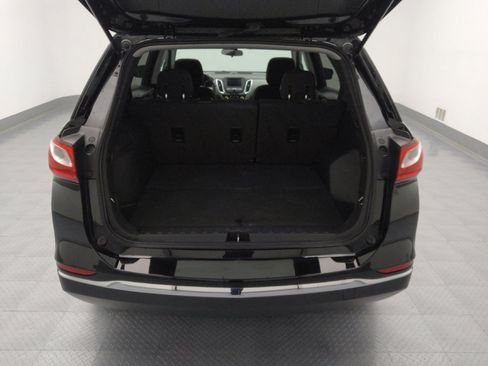 Used 2020 Chevrolet Equinox LT image 29
