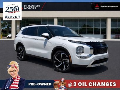Used 2023 Mitsubishi Outlander SE