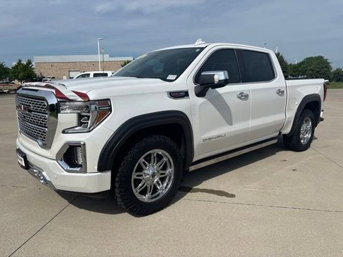 Used 2019 GMC Sierra 1500 Denali w/ Denali Ultimate Package AWD/4WD image 39