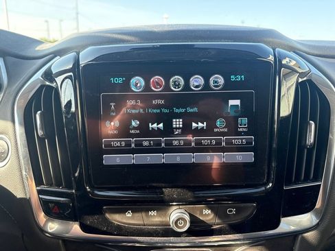Used 2018 Chevrolet Traverse LT AWD/4WD image 21