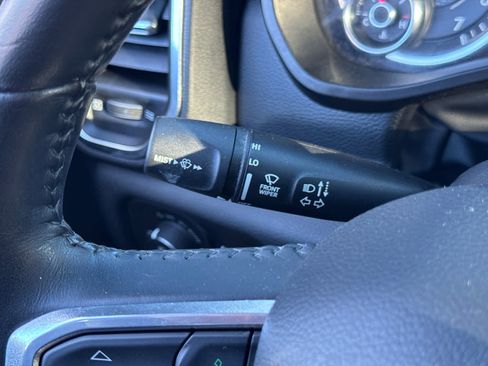 Used 2022 RAM 1500 Laramie image 18