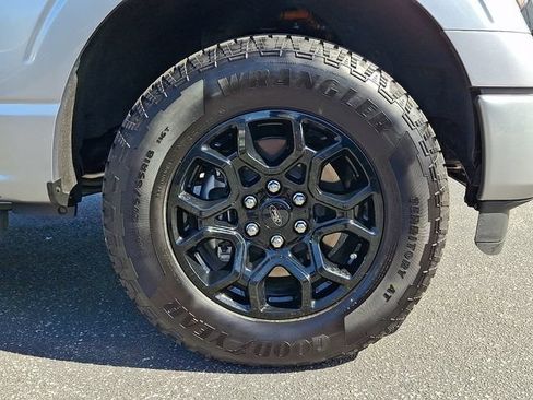 Used 2025 Ford F150 XLT w/ Equipment Group 302A MID AWD/4WD image 8