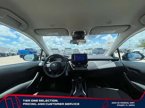 Used 2023 Toyota Corolla LE FWD image 28