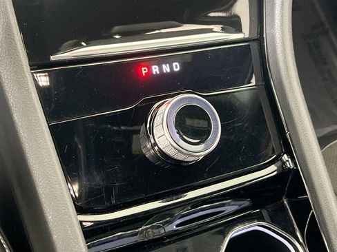 Used 2023 Jeep Grand Cherokee Altitude image 16