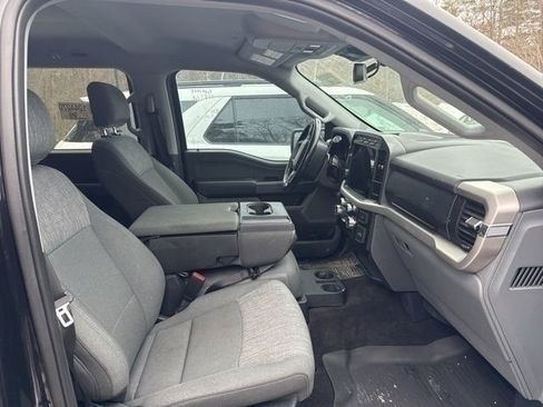 Used 2021 Ford F150 XLT w/ Equipment Group 302A High image 4