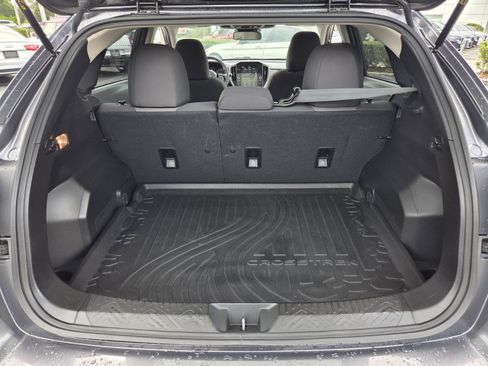 Used 2025 Subaru Crosstrek 2.5i Premium AWD/4WD image 15