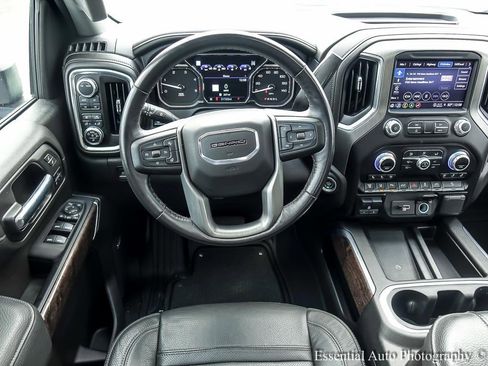 Used 2023 GMC Sierra 2500 Denali w/ Denali Ultimate Package image 14