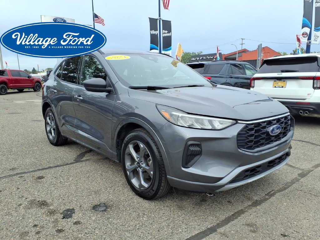 Certified 2024 Ford Escape ST-Line w/ Tech Pack #1 FWD image 4