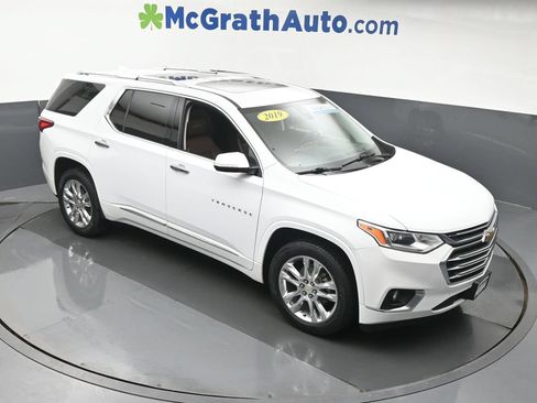 Used 2019 Chevrolet Traverse High Country AWD/4WD image 3