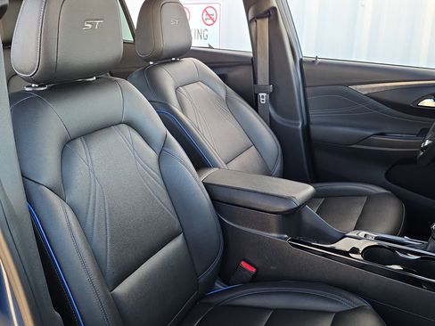 Used 2025 Buick Envista Sport Touring w/ Convenience I Package image 34