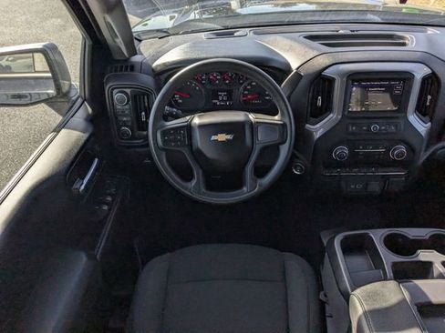 Used 2022 Chevrolet Silverado 1500 Custom image 14