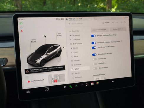 Used 2025 Tesla Model Y Long Range RWD image 41