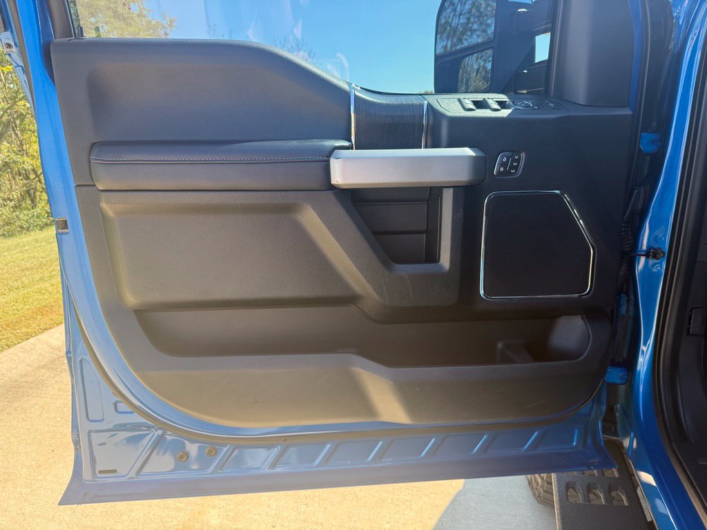 Used 2021 Ford F350 Lariat w/ Tremor Off-Road Package AWD/4WD image 29