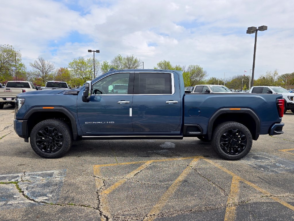 New 2026 GMC Sierra 2500 Denali Ultimate w/ Snow Plow Prep/Camper Package AWD/4WD image 6
