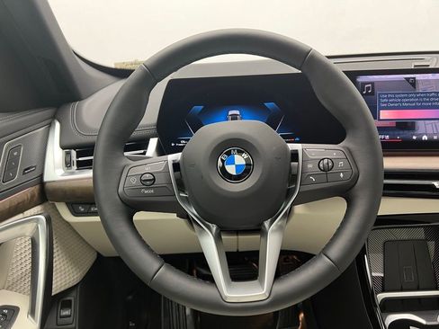 Used 2026 BMW X1 xDrive28i w/ Technology Package image 16