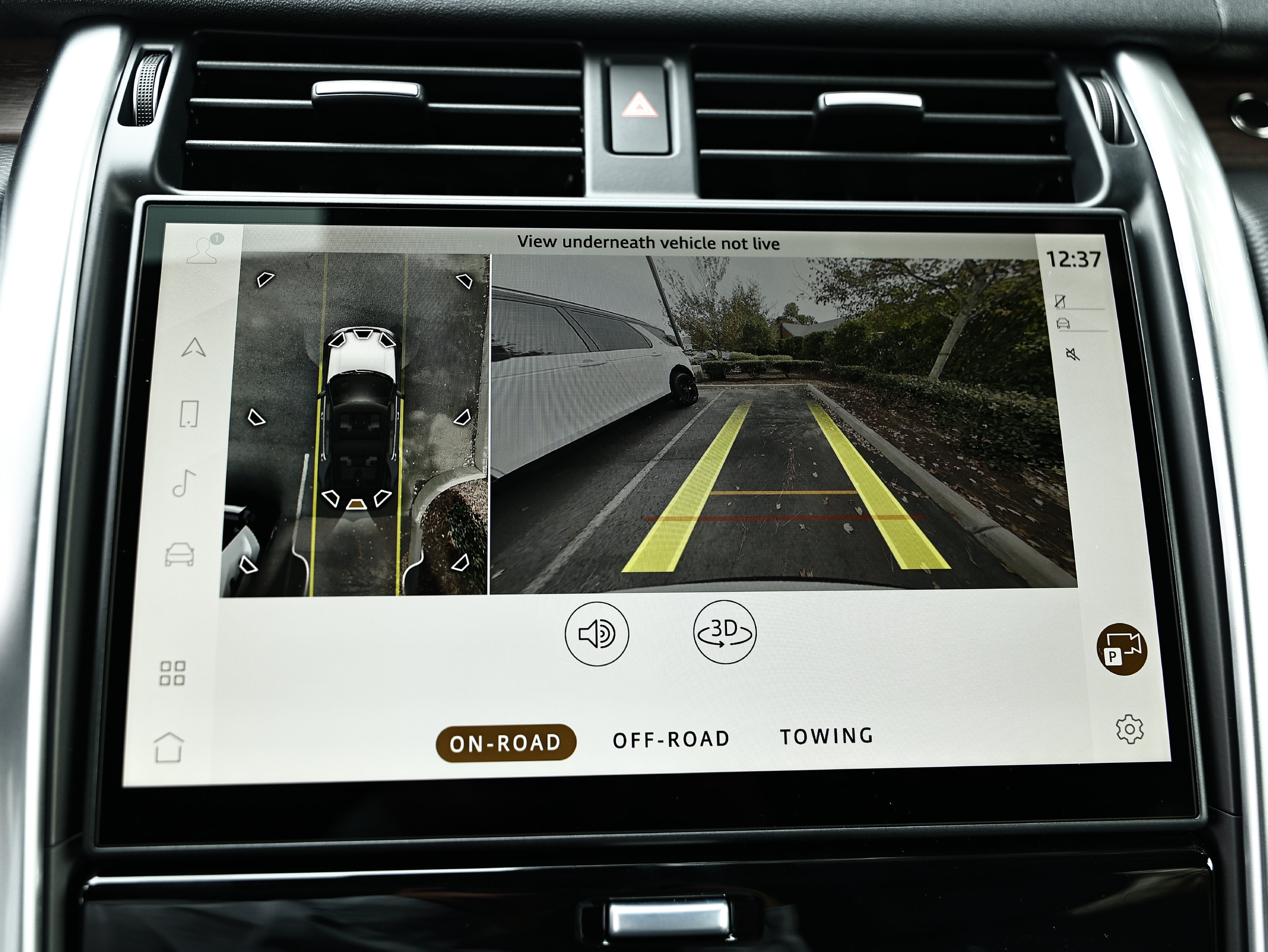 New 2026 Land Rover Discovery Dynamic SE AWD/4WD image 45