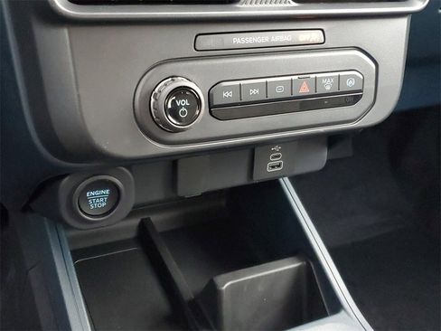 New 2026 Ford Maverick XLT w/ XLT Luxury Package image 16