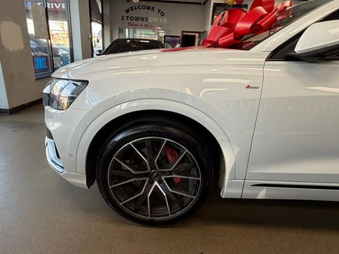 Used 2020 Audi Q8 Prestige w/ Prestige Package image 8