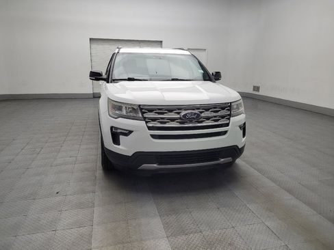 Used 2018 Ford Explorer XLT w/ Equipment Group 201A image 14