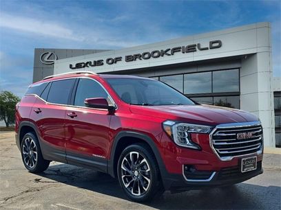 Used 2022 GMC Terrain SLT w/ Infotainment Package II