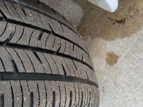 Certified 2024 Nissan Versa SR w/ Trunk Package image 19