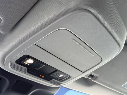 Used 2025 Ford Expedition Active image 23