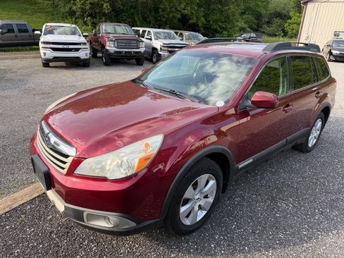 Used 2012 Subaru Outback 2.5i Limited AWD/4WD image 3
