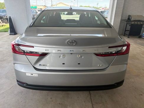 Used 2025 Toyota Camry LE FWD image 4