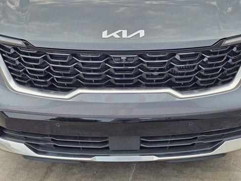 Used 2025 Kia Sorento SX FWD image 3