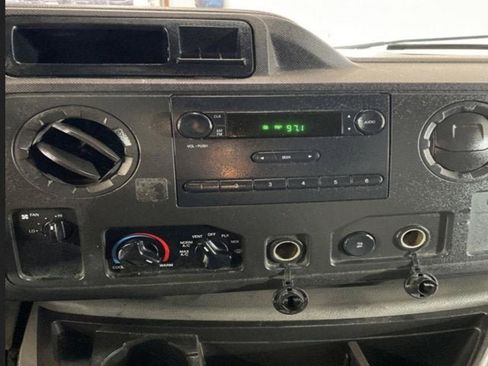 Used 2013 Ford E-150 and Econoline 150 w/ PWR Group image 8