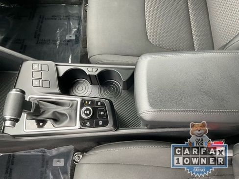 Used 2024 Kia Sportage LX image 19