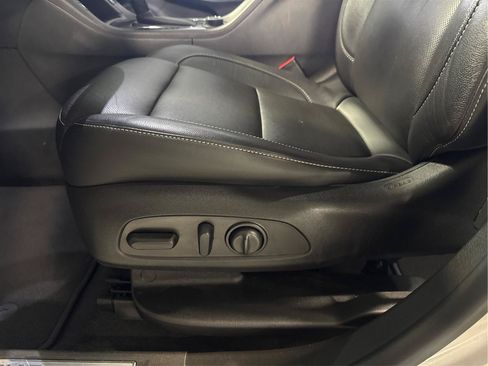 Used 2019 GMC Acadia SLT AWD/4WD image 21